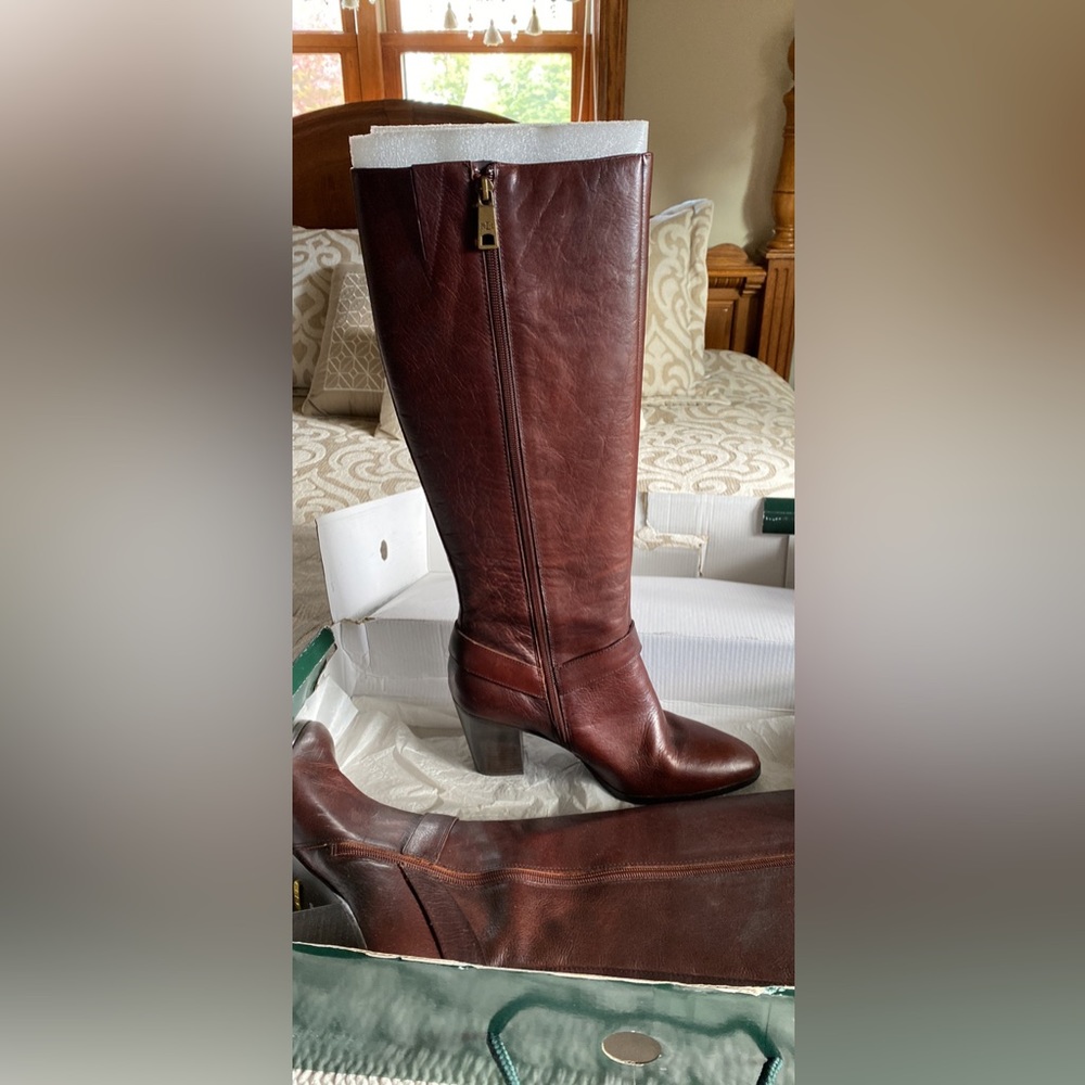 NWT!! Ralph Lauren booties